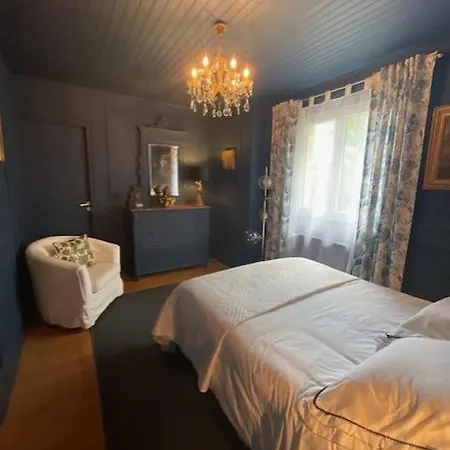 לינה וארוחת בוקר La Bastide